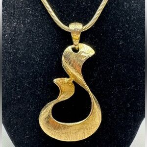 Vintage Hattie Carnegie Necklace